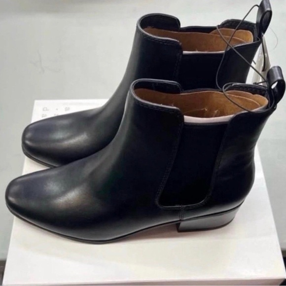 a new day Black Chelsea Ankle Booties Size 9.5 - Picture 3 of 9